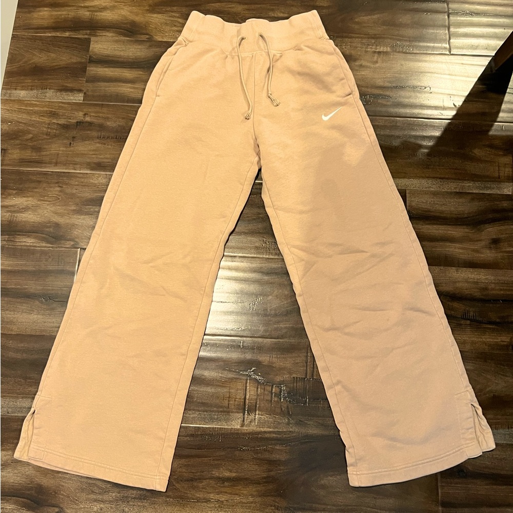 Nike Wide Leg Phoenix Sweats